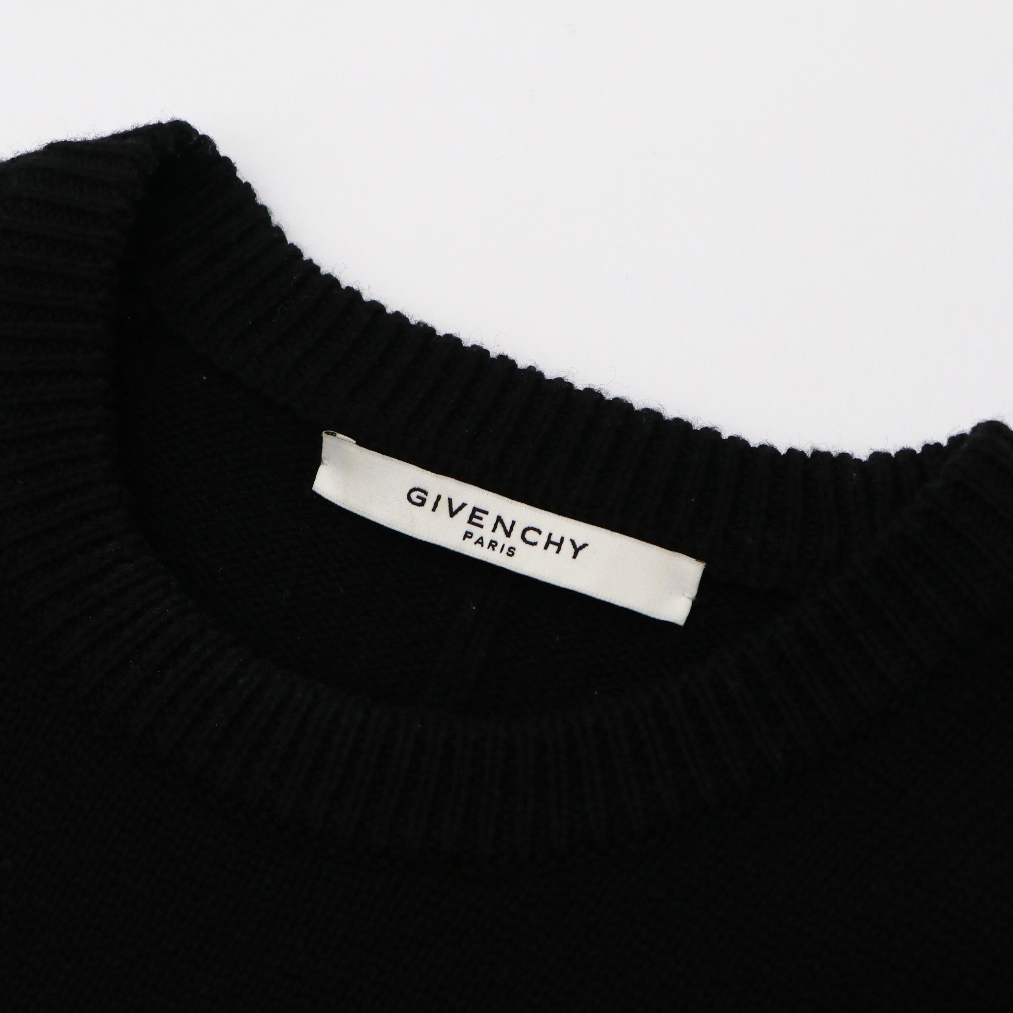 【早い者勝ち】Givenchy ウールロゴニット セーター ブラック ホワイト GIVENCHY ロゴ ニット ウール ジバンシィ | 2122TOKYO
