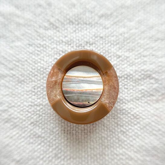 イタリア ブラウン×茶蝶貝 20㎜