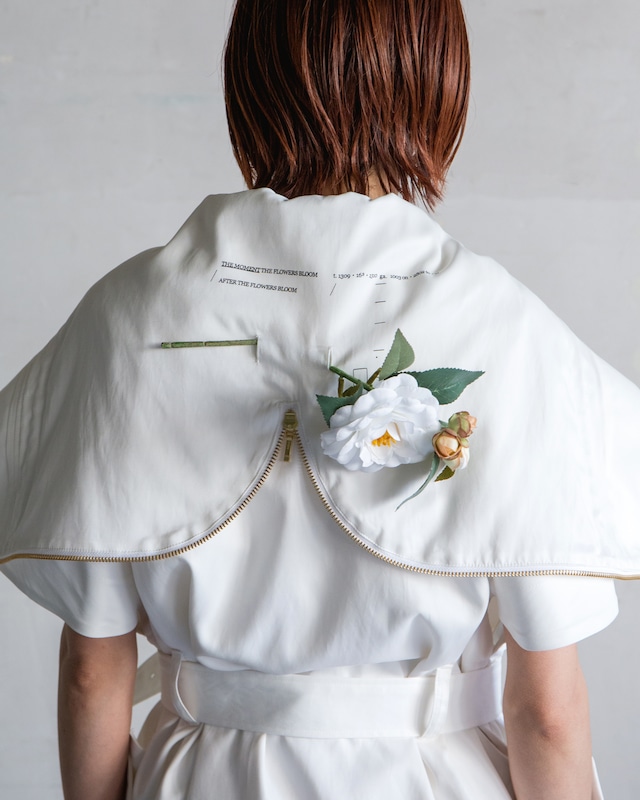 mister it. - Manu /  2way collar coat + artificial flower "white"