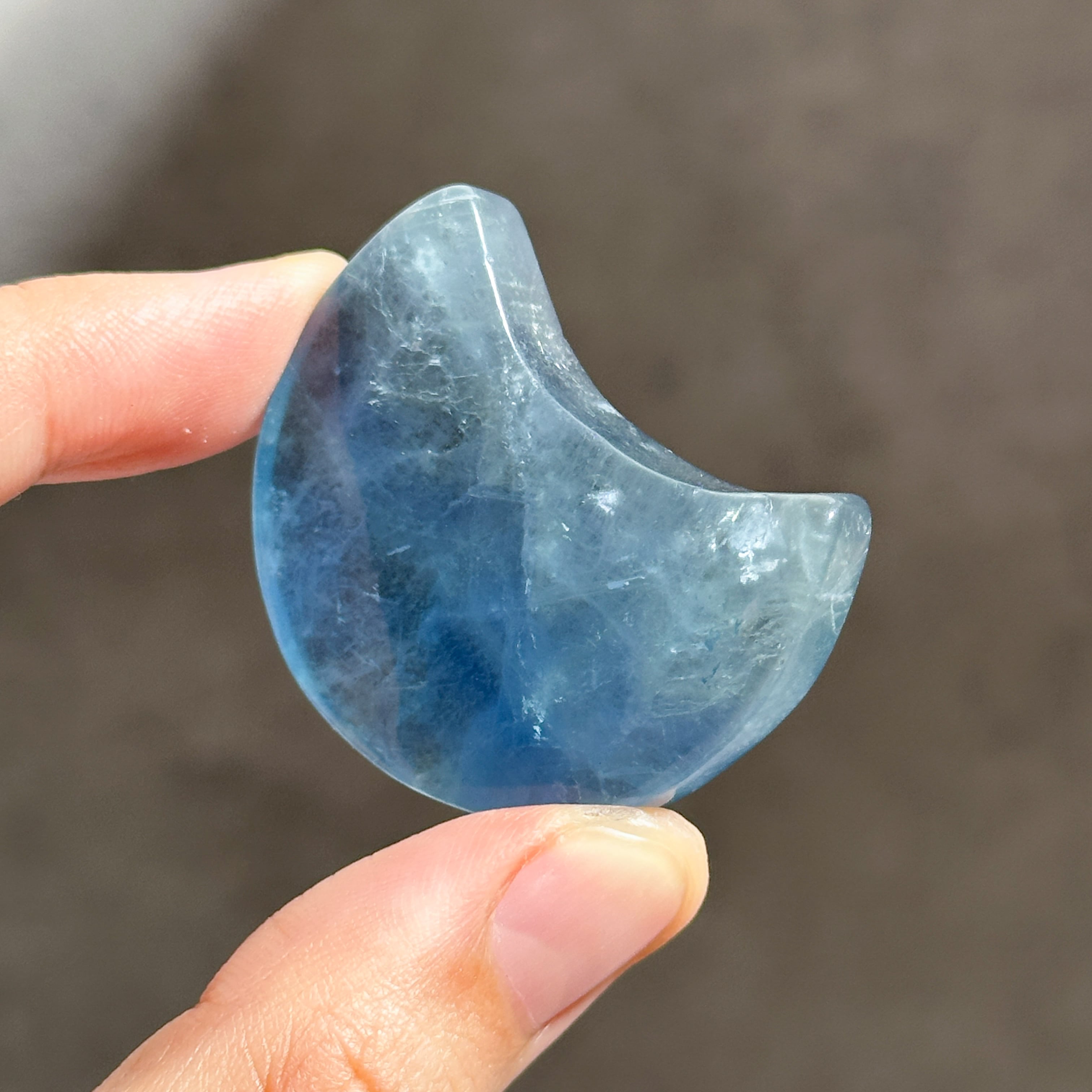 ブルーフローライト 三日月13◇ Fluorite ◇天然石・鉱物