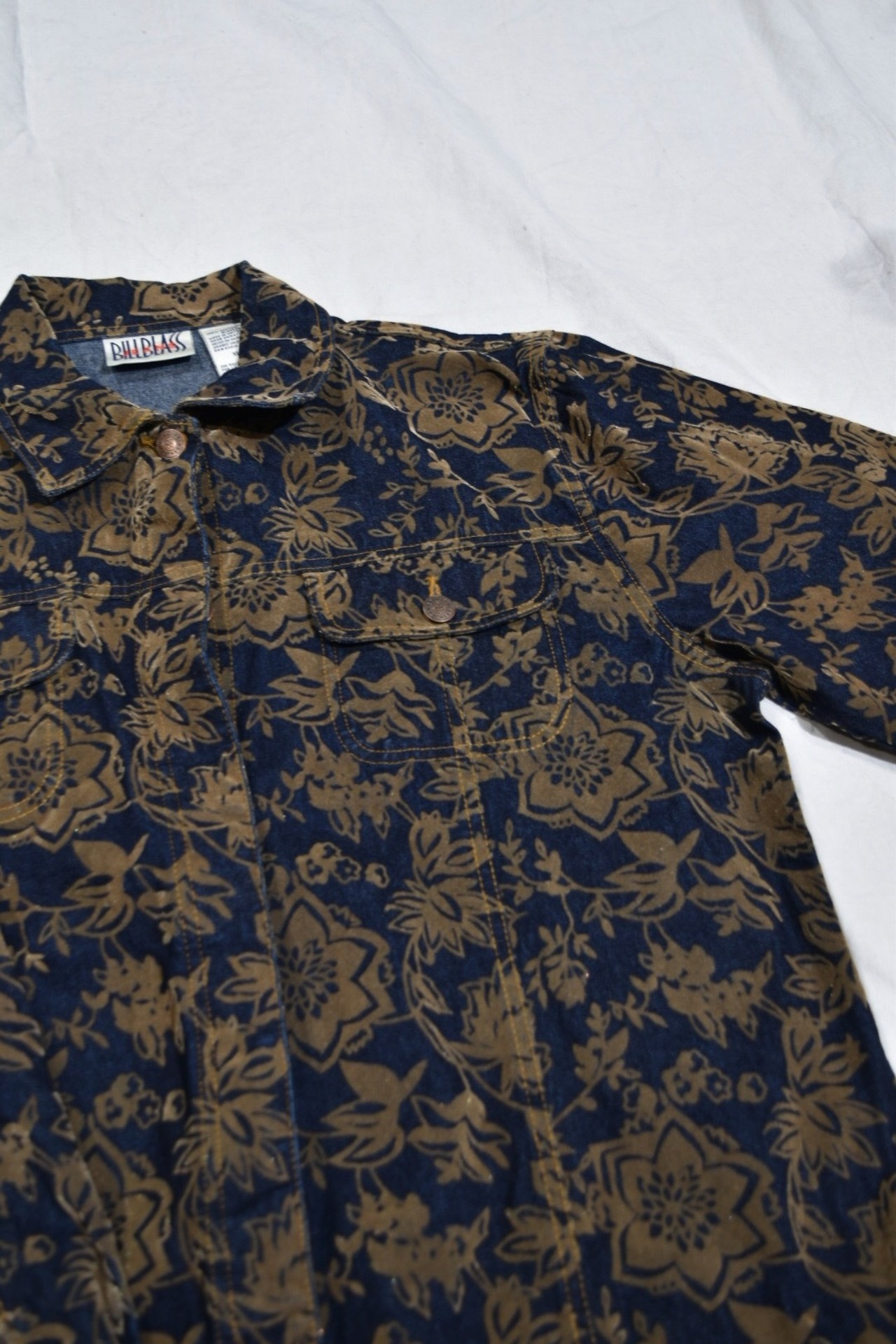 Autumn leaves pattern denim jacket