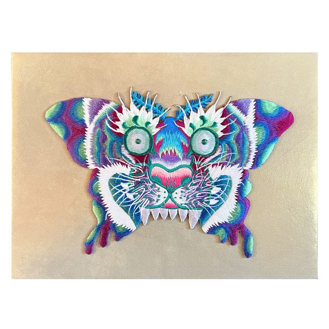 蛾虎横振り刺繍パネルサイケデリックF4