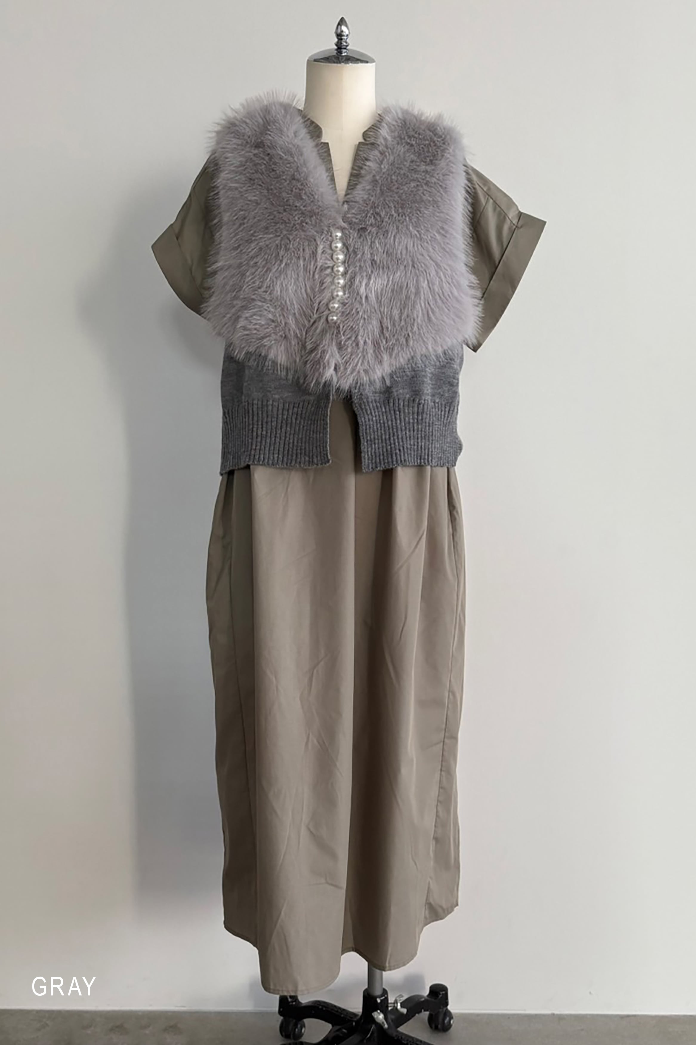 パール釦ショートファーベスト 70052-5101 | GALENA