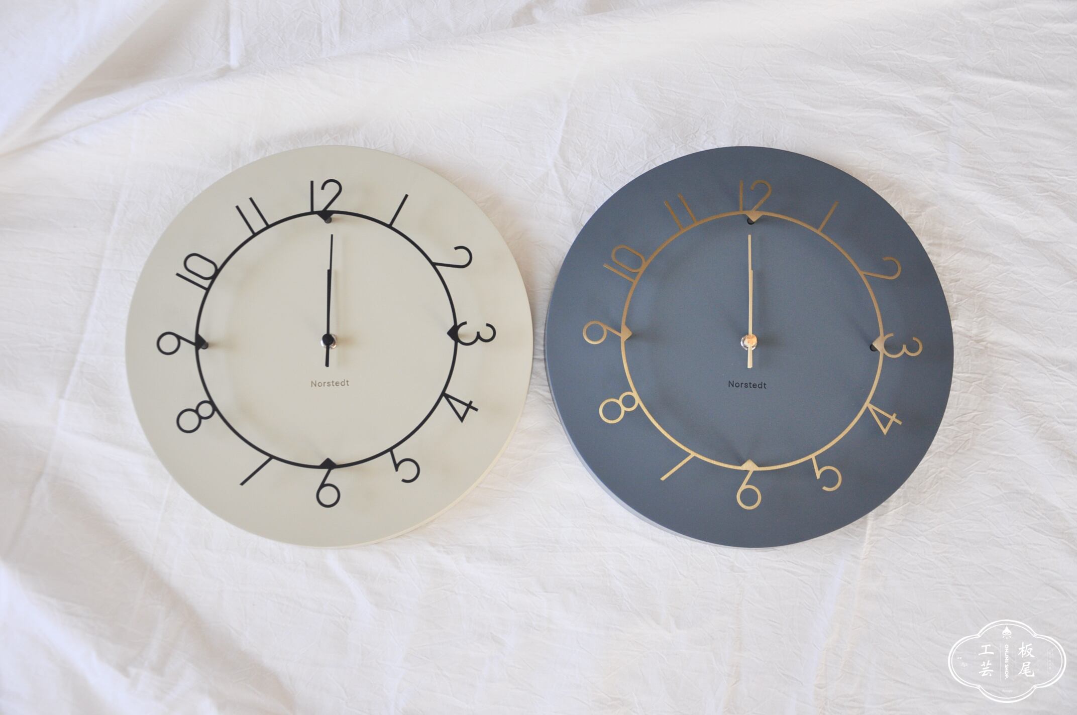 pendulum clock.　板尾工芸　振り子時計　電波時計 pendulum clock. 板尾工芸original振り子時計 12時までのご