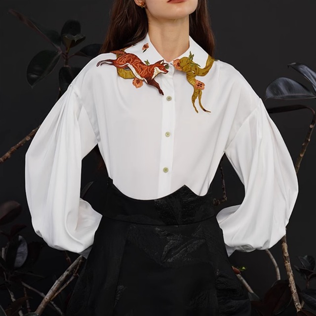 【Camoooni】キツネ刺繍襟ブラウス　10973