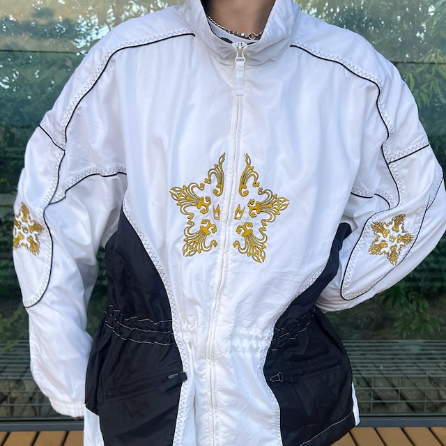 Emblem Design Monotone Blouson