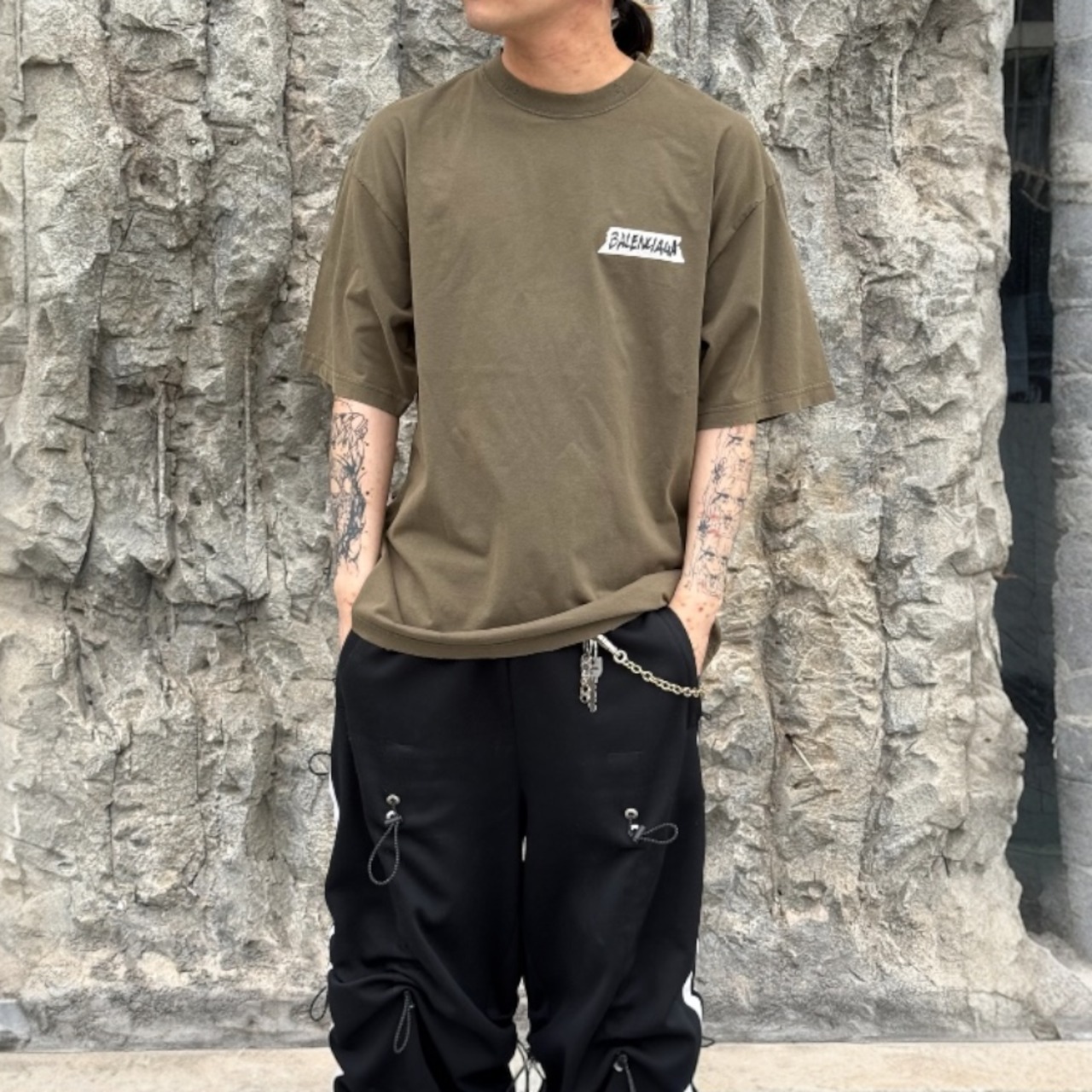 【BALENCIAGA】Medium Fit T-Shirt - 9