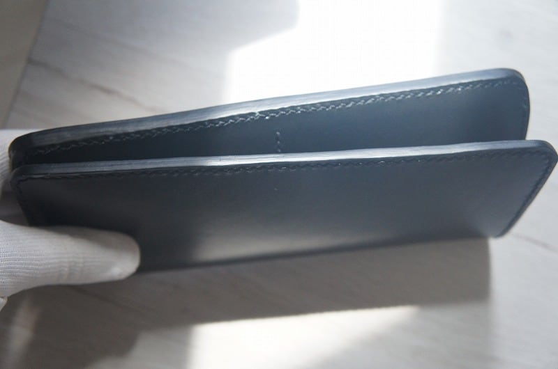 ルガトショルダーの大容量ロングウォレット【ブラック】【カード18枚