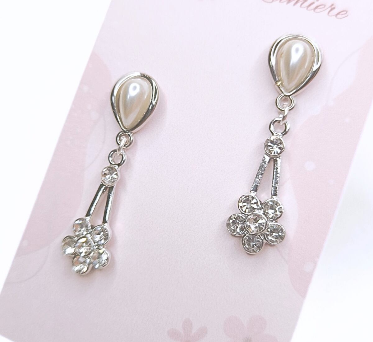 ジルコニアフラワーピアス