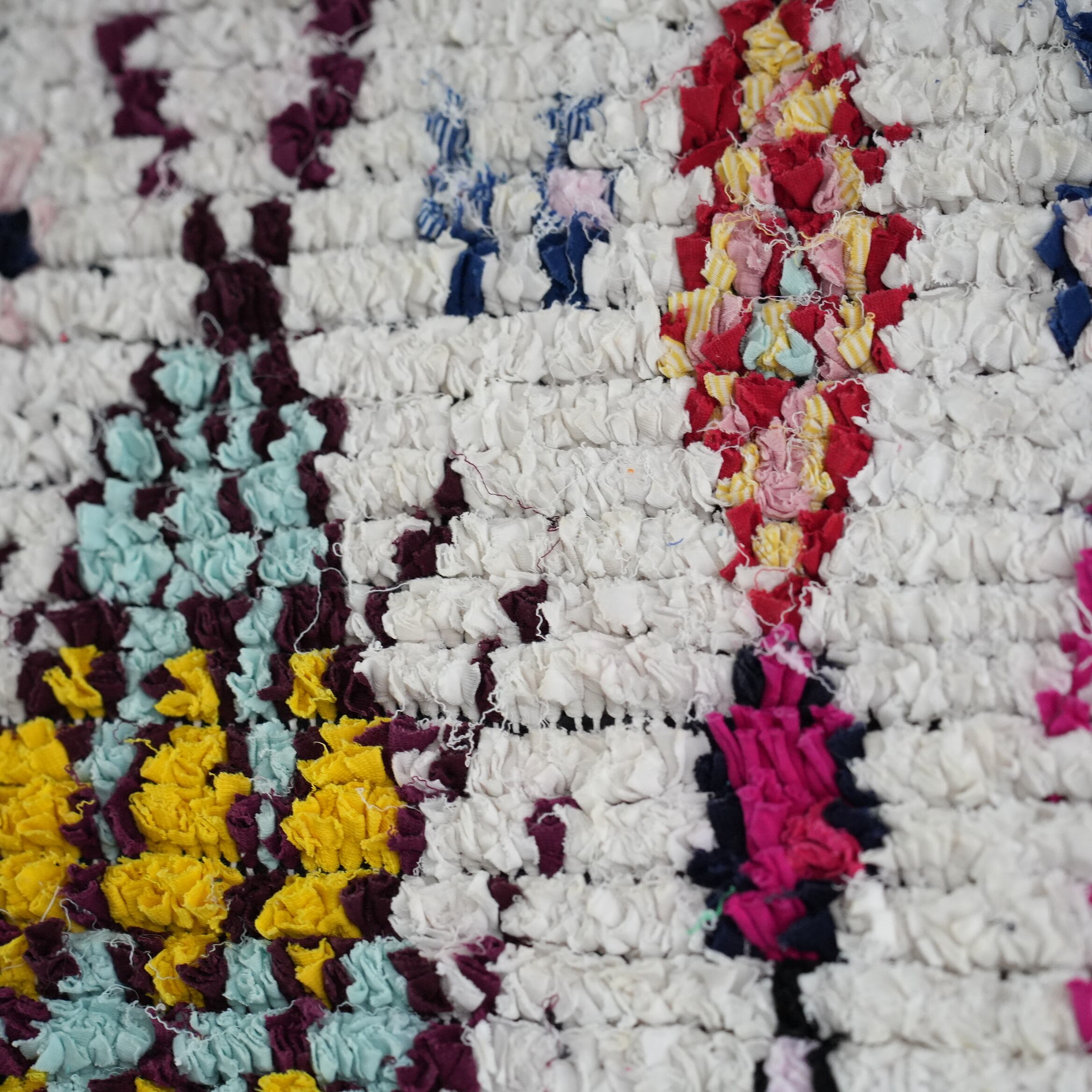 在庫僅少】 モロッコ製 ラグ ポシャルウィット 玄関/キッチンマット