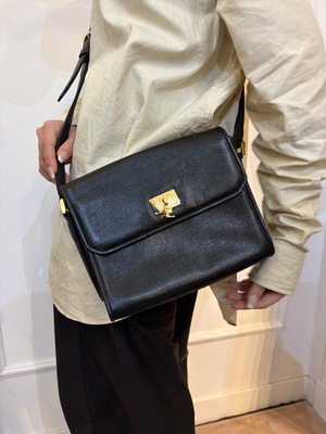 Courreges / vintage logo shoulder bag（O）