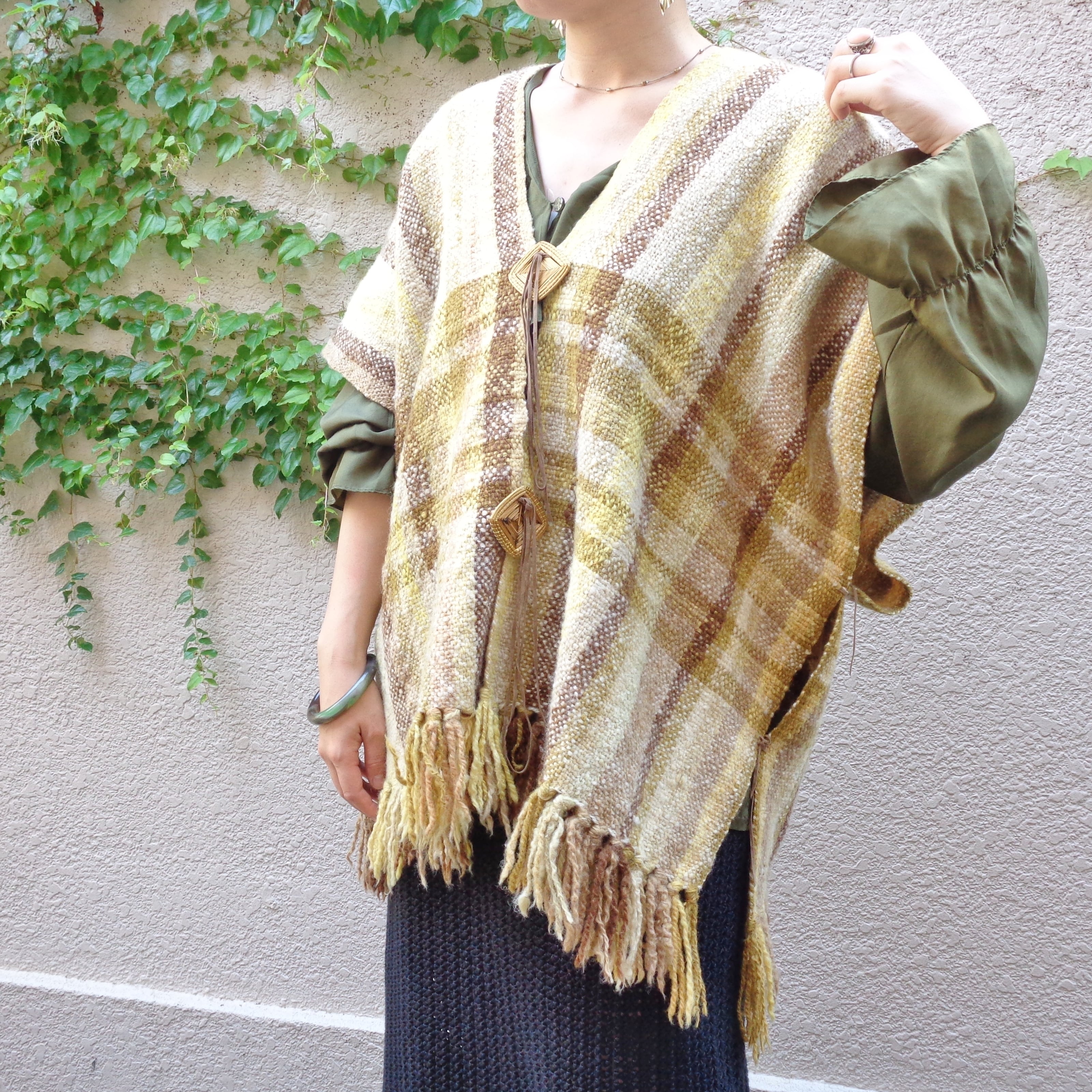 Wool fringe poncho／ウール フリンジ ポンチョ | BIG TIME ｜ヴィンテージ 古着 BIGTIME（ビッグタイム）  powered by BASE