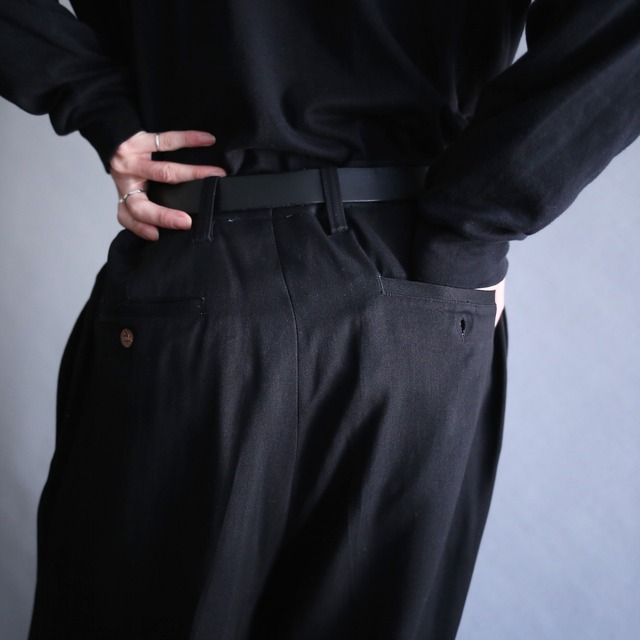 "TOMMY BAHAMA" 2-tuck tapered silhouette black wide slacks