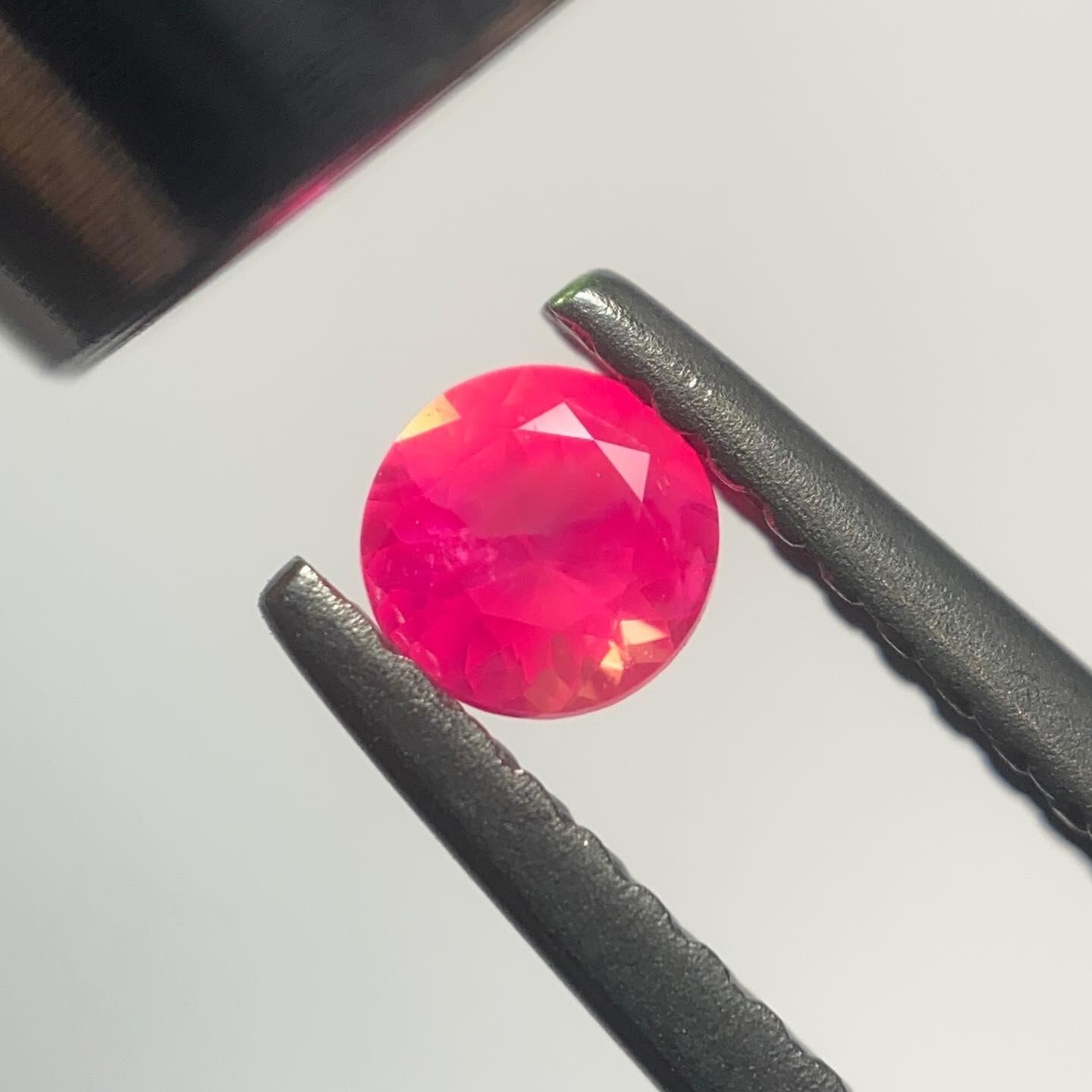 欲張りなアートピース サファイア