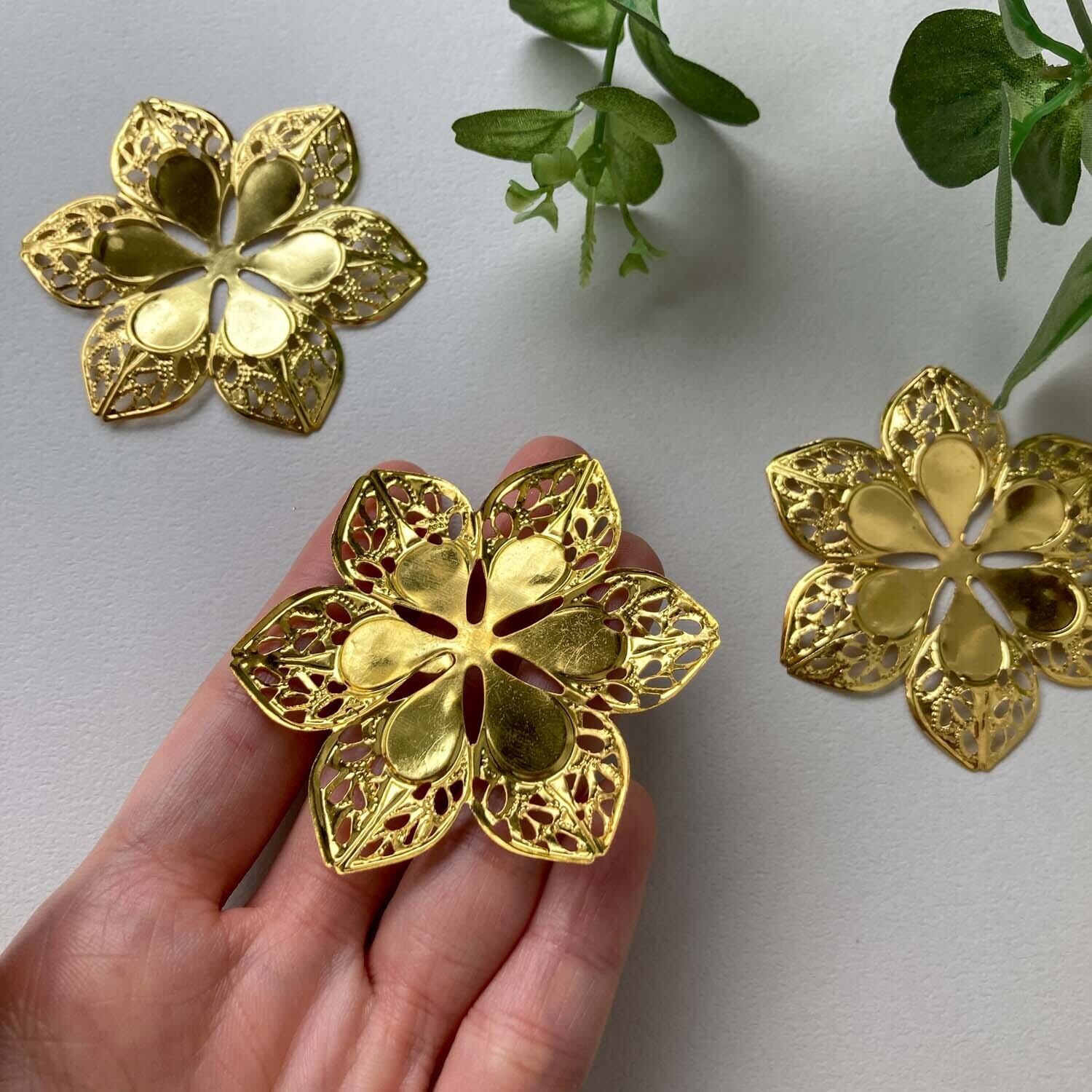 6弁花透かし模様メタルパーツ | Dua-アクセサリーパーツショップ