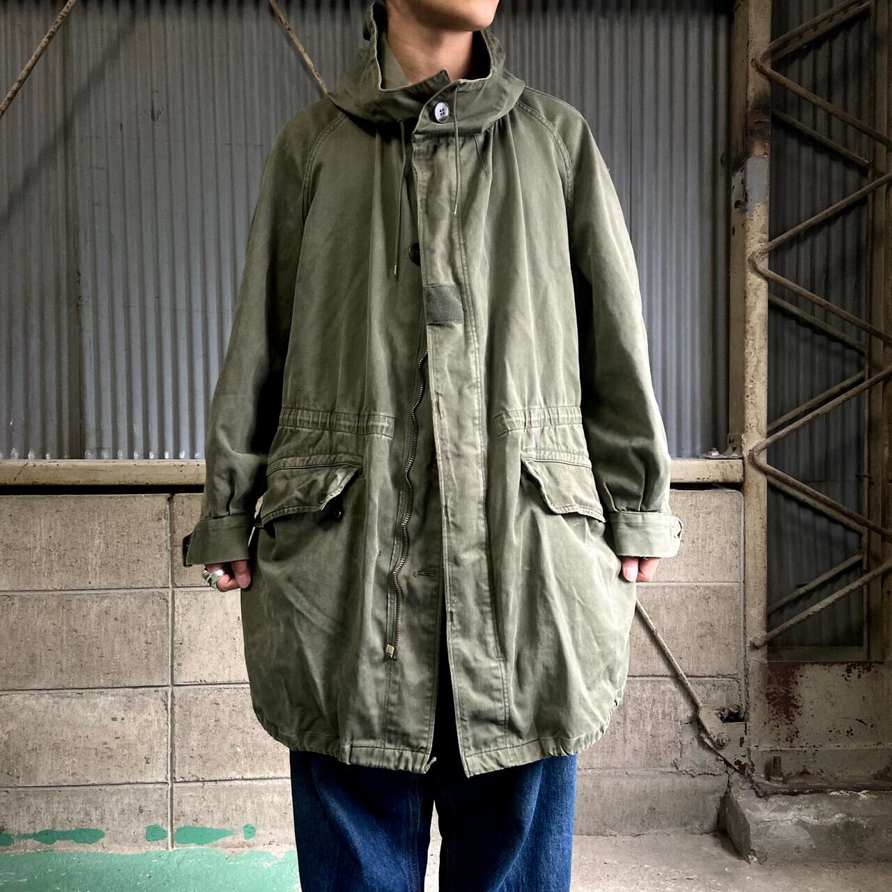 70年代 フランス軍 M64 フィールドパーカー メンズl相当 古着 モッズコート ユーロミリタリージャケット 80s ヴィンテージ ビンテージ カーキ セージグリーン ミリタリージャケット Al Cave 古着屋 公式 古着通販サイト