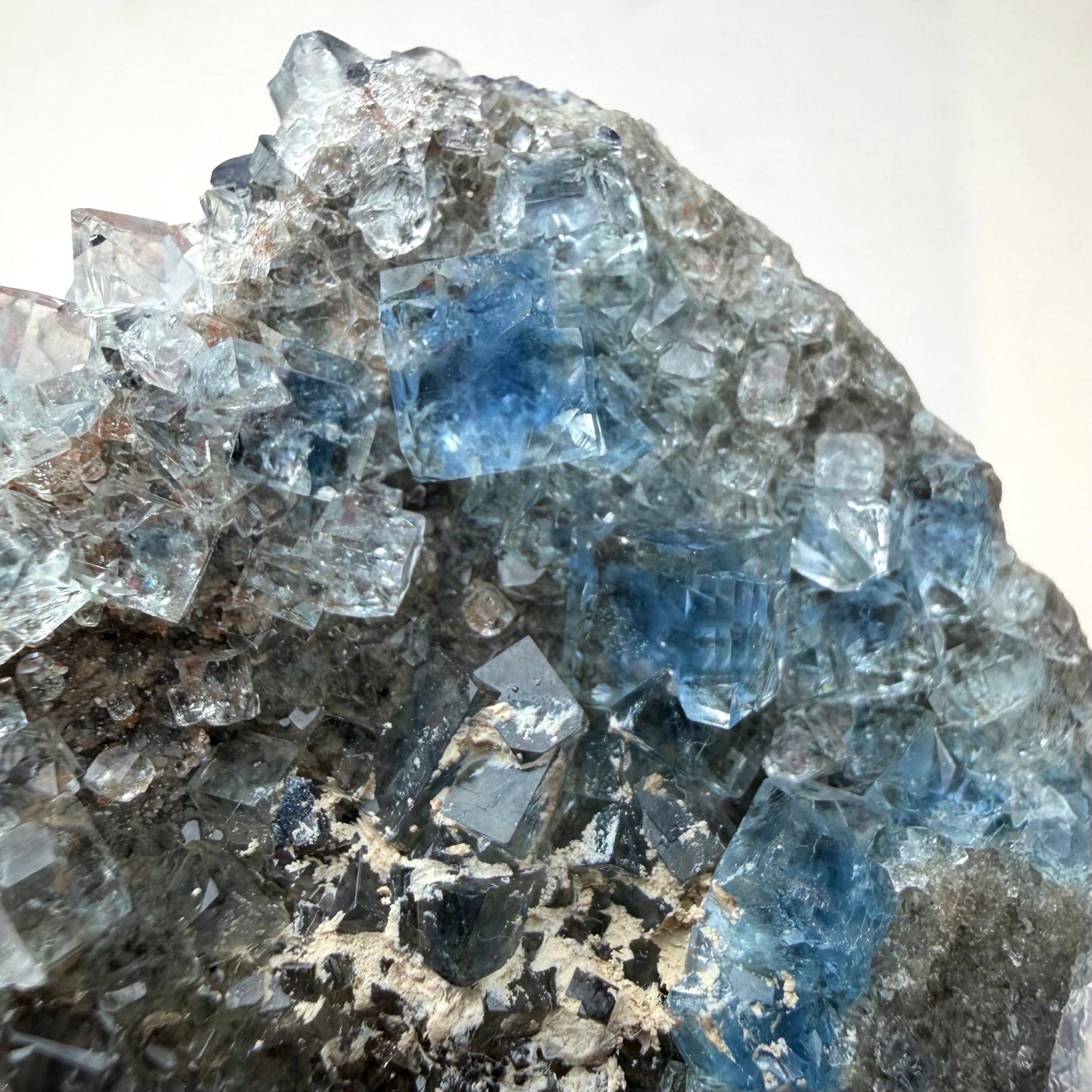 フローライト / パイライト【Fluorite with Pyrite】ドイツ産