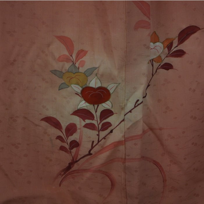 アンティーク着物】桃色に菊や牡丹の花柄の着物 | ひふみ屋 アンティーク着物】桃色に菊や牡丹の花柄の着物 | ひふみ屋