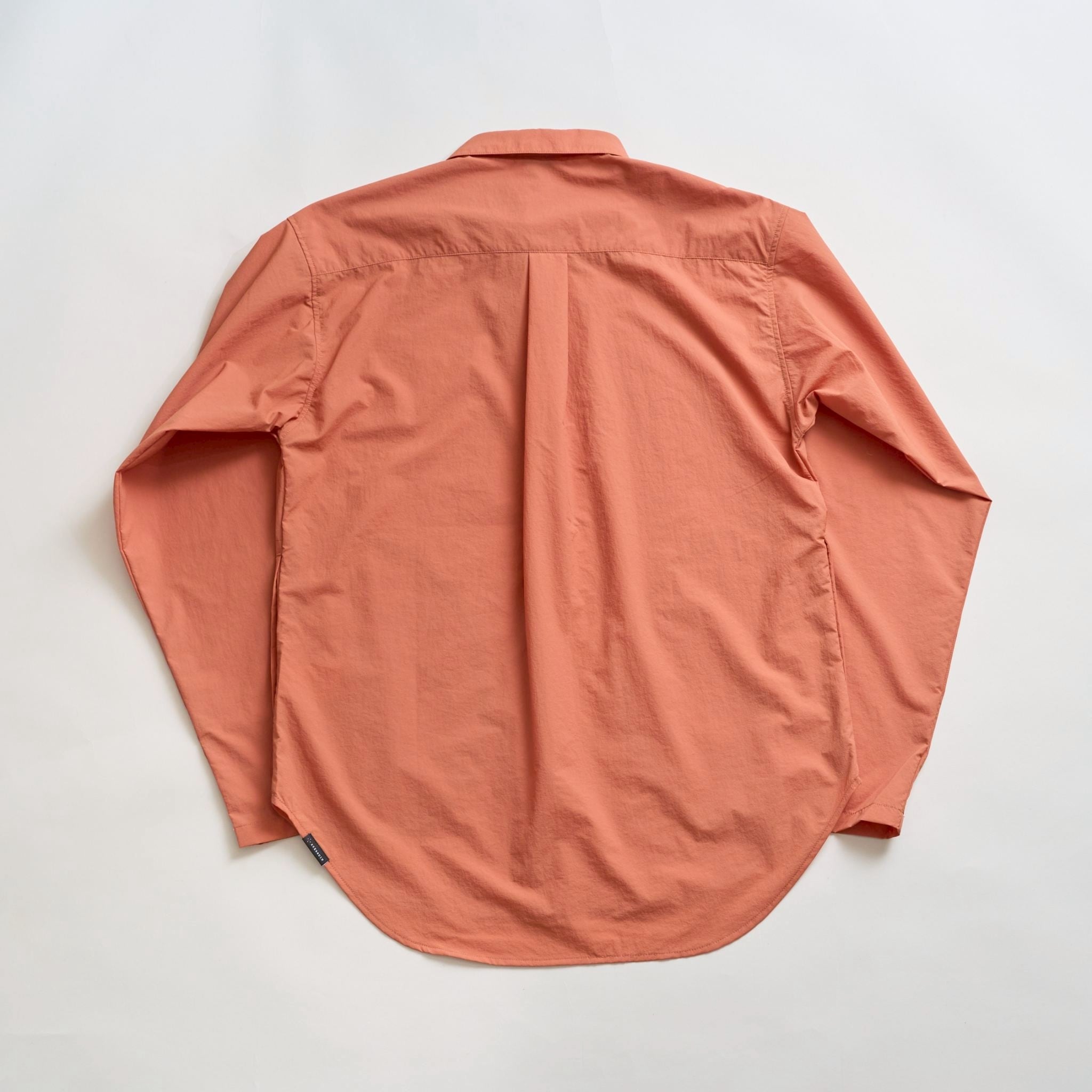 AXESQUIN / Hutte Shirt (軽量万能なウィンドシャツジャケット
