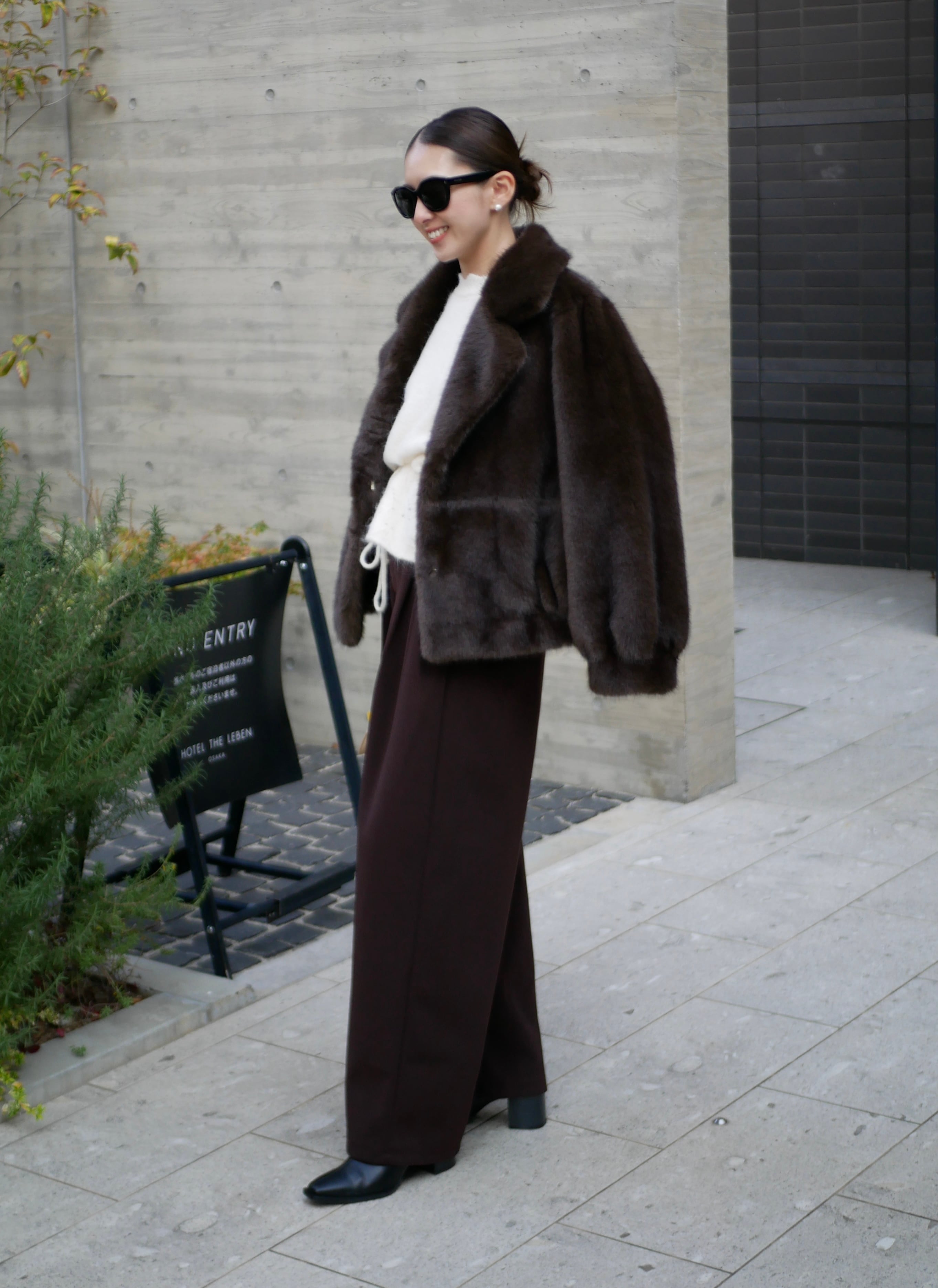 Elegant tailored fur coat | BéBéoD