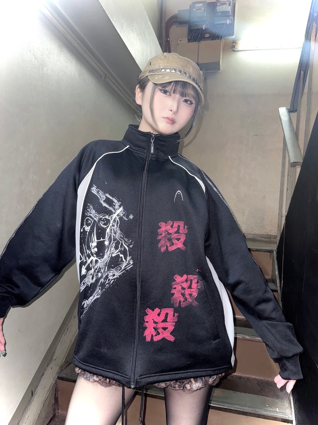 ALL ITEM | プレミアム雀蜂