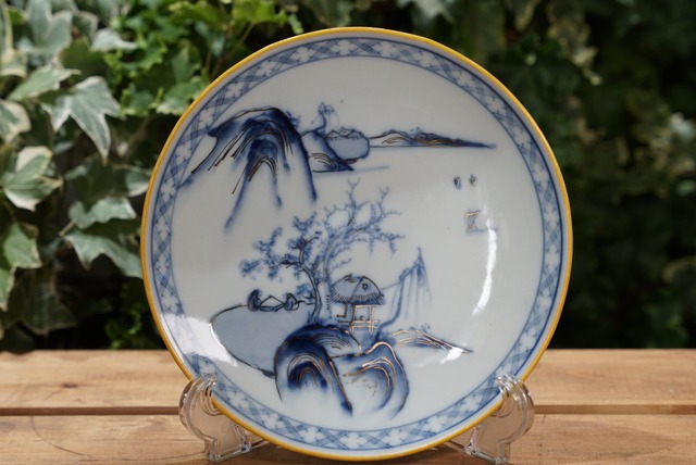 九谷焼　金彩　染付山水図　６寸皿a