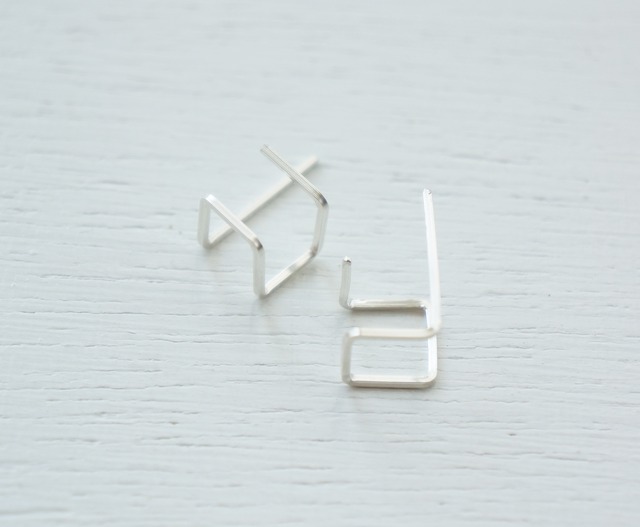 SV square-shaped form pierce