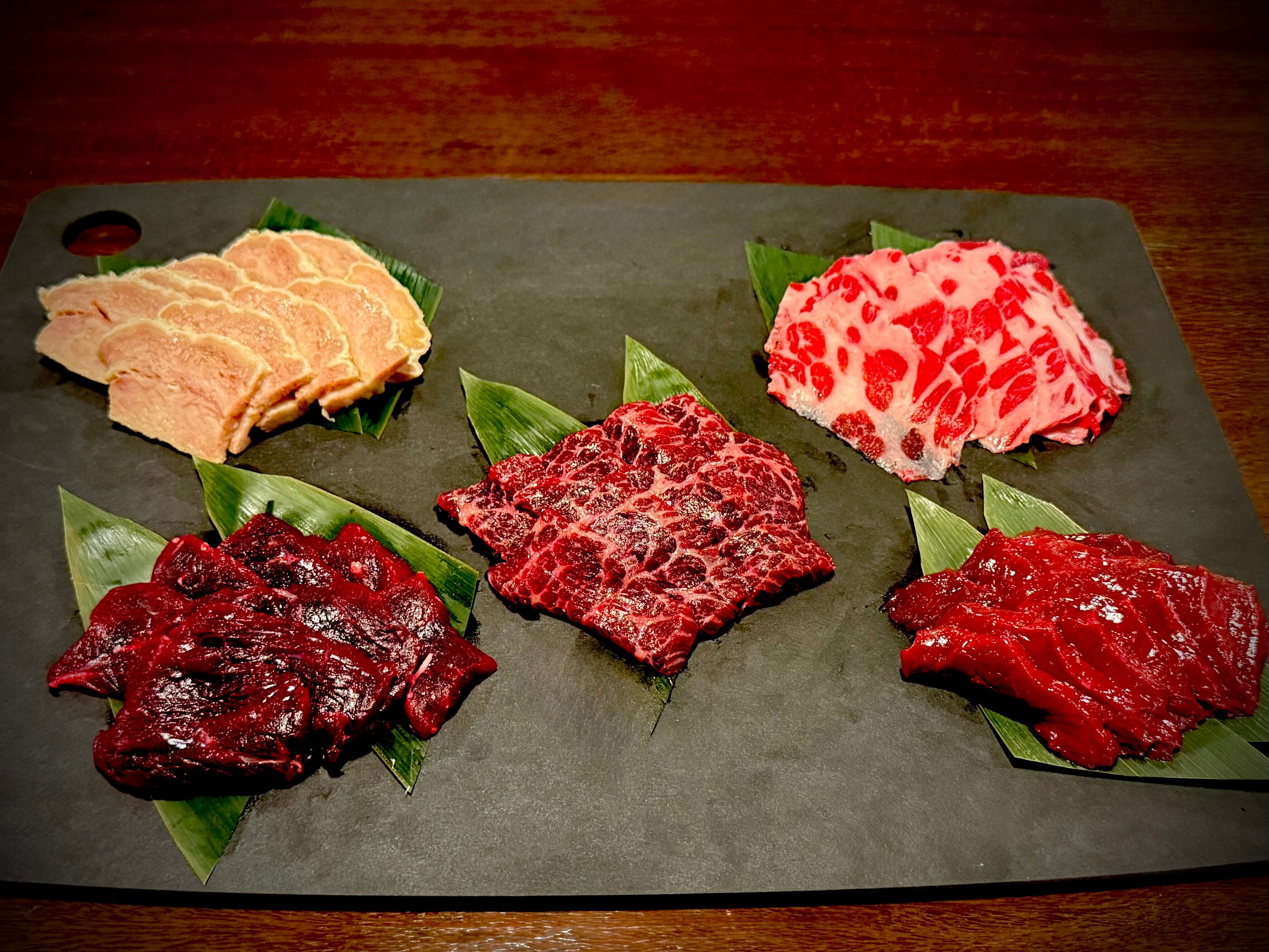 お得なくじらセット【人気No1☆お得な15％OFF！!お刺身用くじら肉5種