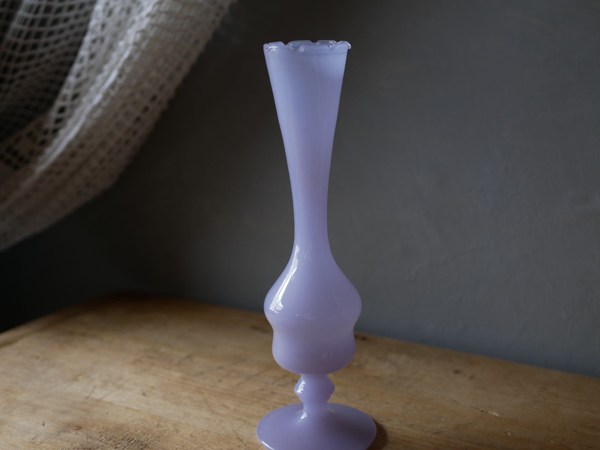 no.3 オパリンガラス フラワーベース フランスヴィンテージ ブロカント