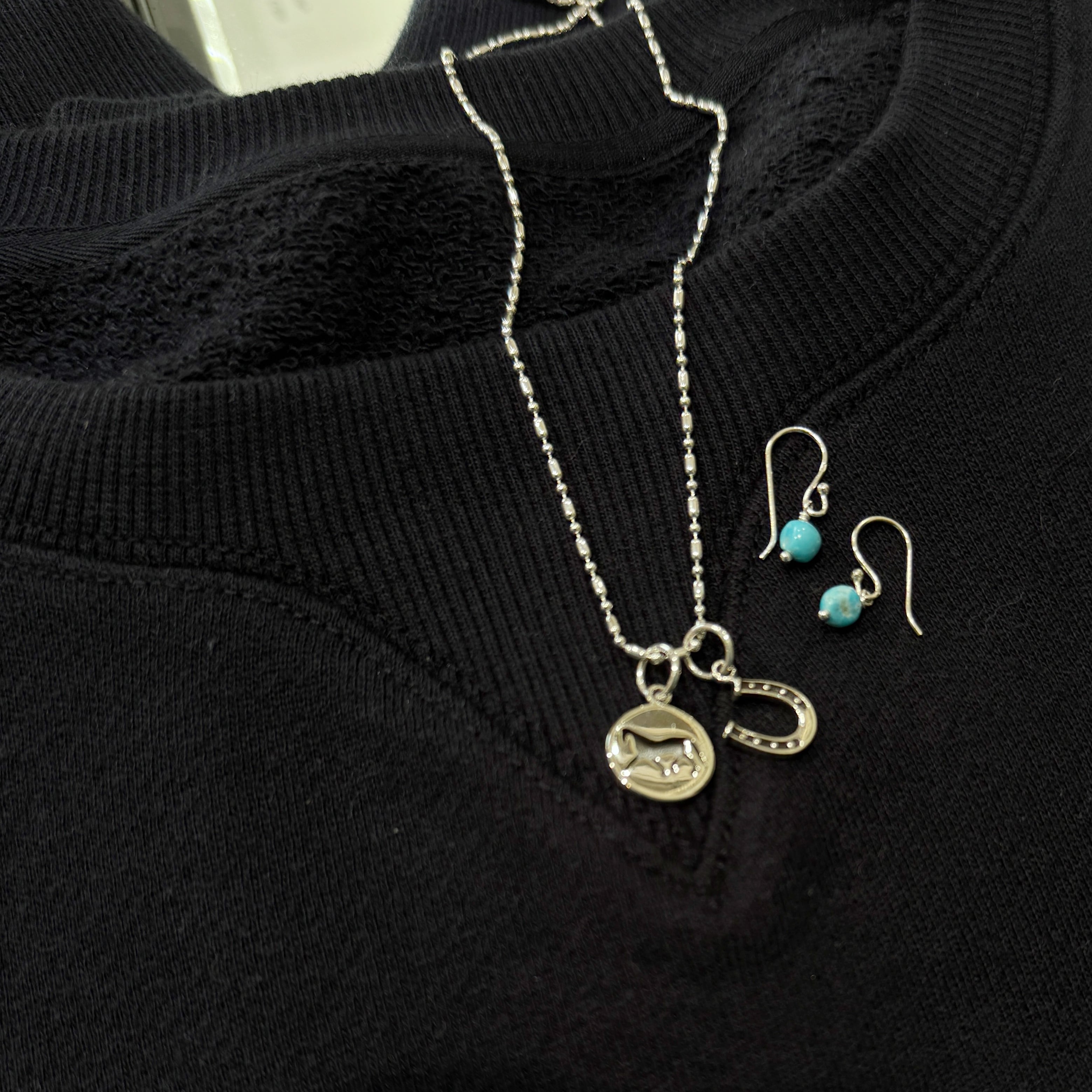 Lagoon Original シンプル &スモール ターコイズ フックピアス 小さめ