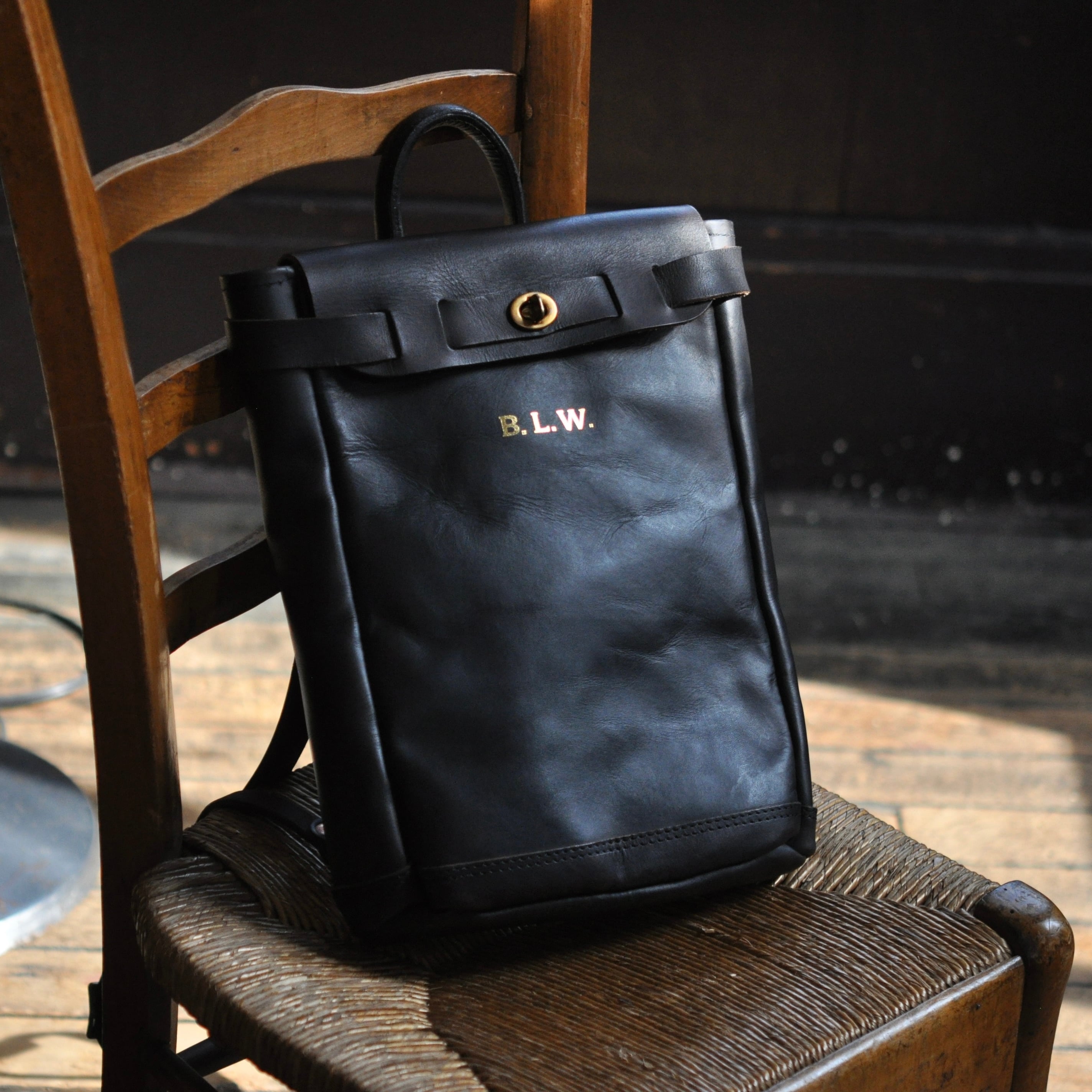 John Woodbridge and Sons Makers 12inch computer bag (brown