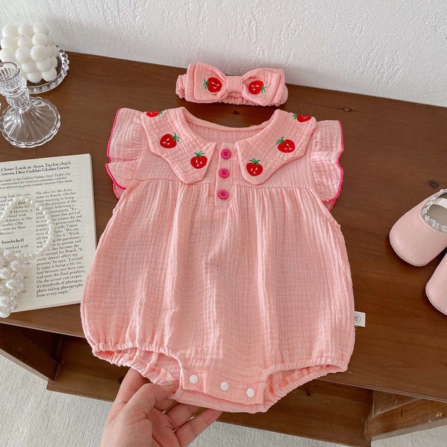 【BABY】いちご刺繍フリル袖ダブルガーゼロンパース - 15