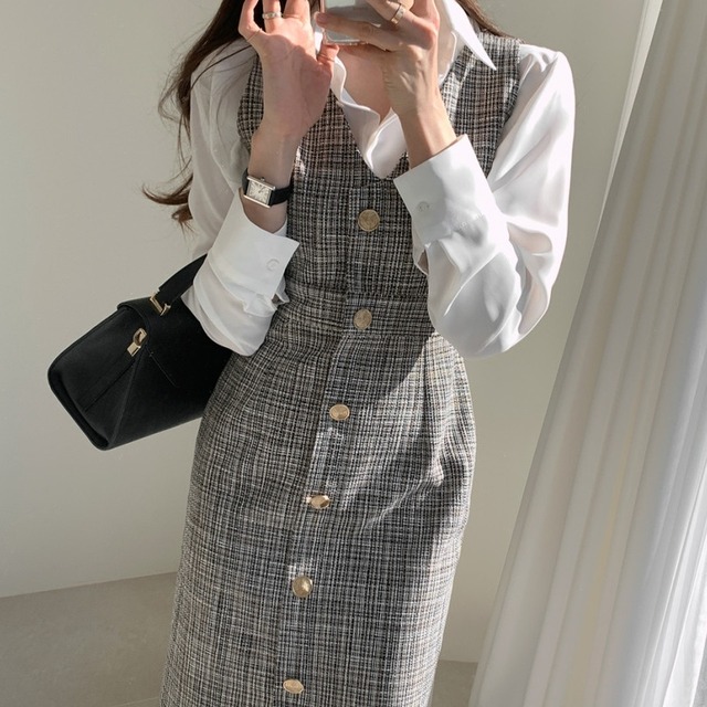 ワンピース Vネック フロントボタン ミディ丈 袖無し 2色 膝下 ミモレ ミモレ丈 タイト 細身 ストレート かわいい 大人可愛い きれいめ シンプル 大人 上品 おしゃれ お洒落 大人可愛い 大人女子 ラブリー キュート ガーリー クール モード系 エレガント 黒 ブラック ベージュ グレンチェック 10代 20代 30代 40代 レディース オフィス ビジネス OL 通勤 学生 通学 デート お出かけ 着回し 普段使い 重ね着 韓国 韓国系 オルチャン ファッション コーデ モテ トレンド 流行