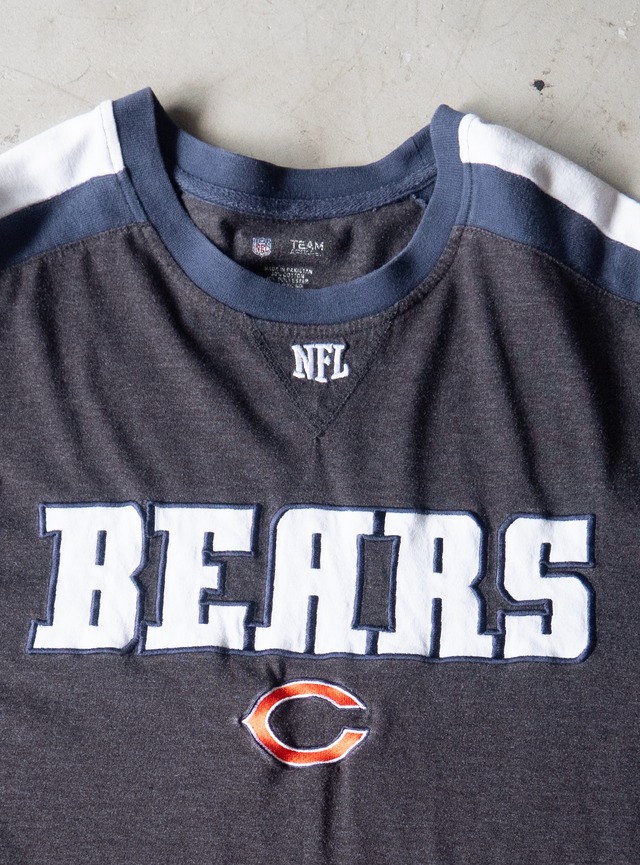 "NFL TEAM APPAREL" used Chicago Bears t-shirt