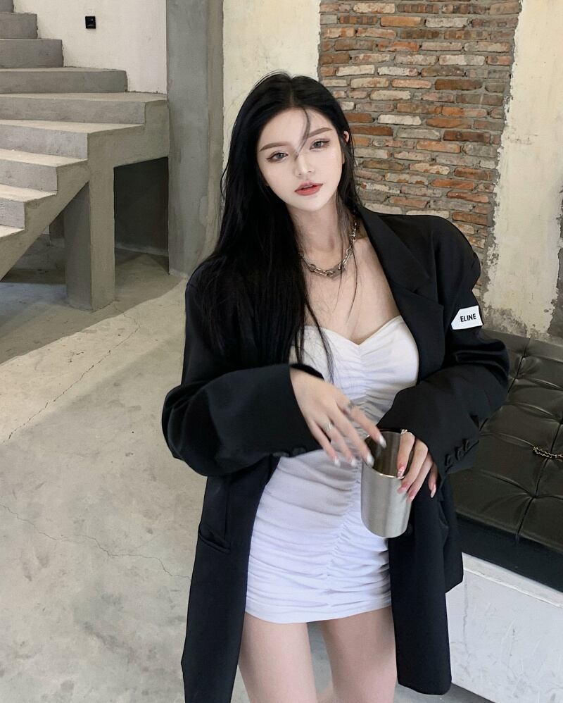 ジャケット レディースルーズブラックカジュアルスプリングオータム 春物 秋物 ブラックストロベリース22217419824