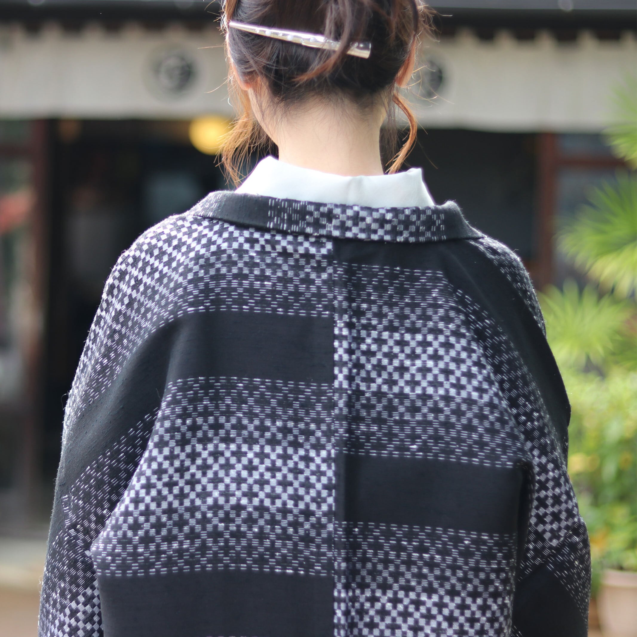 米沢織の市松紬を使用した長羽織｜市松紬長羽織 | 朱橙｜和装コートの 