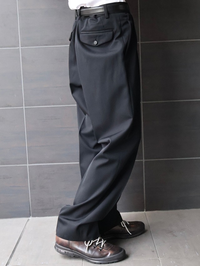 【issey miyake men】1 tuck tapered slacks