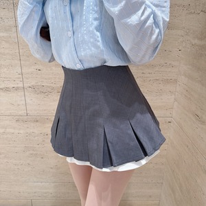 フリルデザインプリーツスカパン