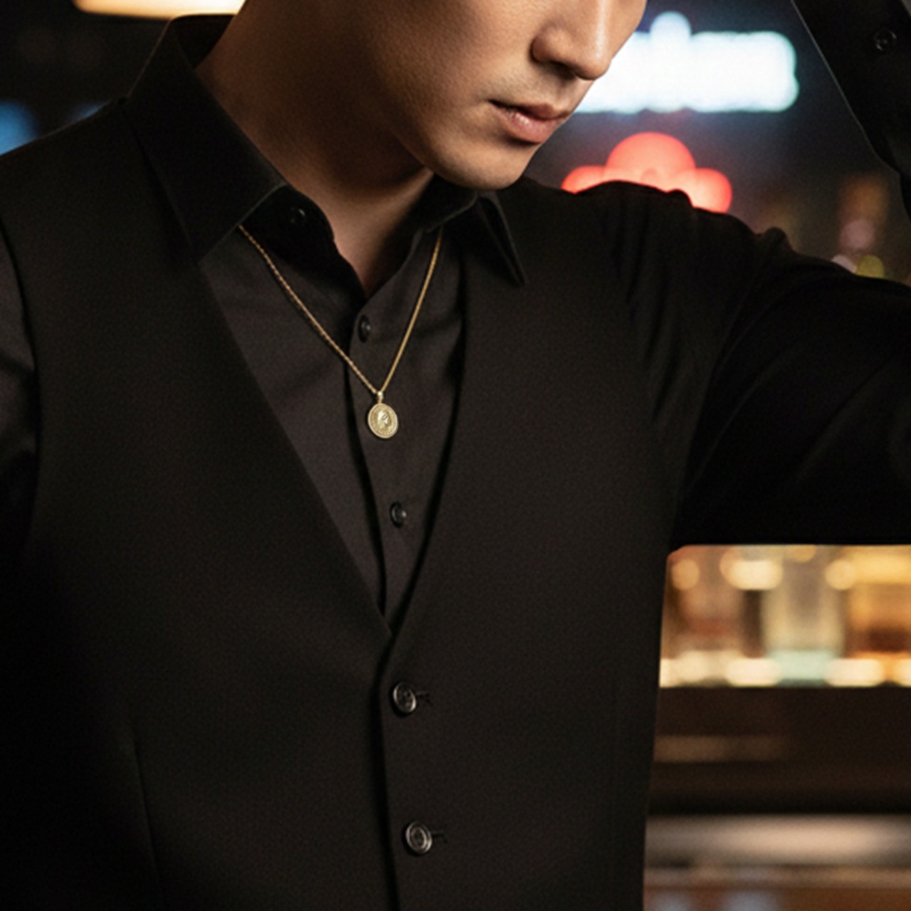 スイス5ラッペンコインネックレスゴールド