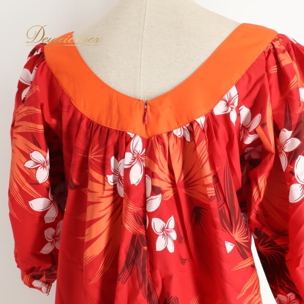 フラダンス 衣装 FANCY DRESS ファンシードレス ワンピース ドレス レッド系 プルメリア柄 花柄 植物柄 ハワイアンプリント ハワイアン アロハ フラ ダンス レッスン 練習 オレンジ系 赤 橙 白 茶 ホワイト系 ブラウン系 華やか 鮮やか かわいい おしゃれ 上品