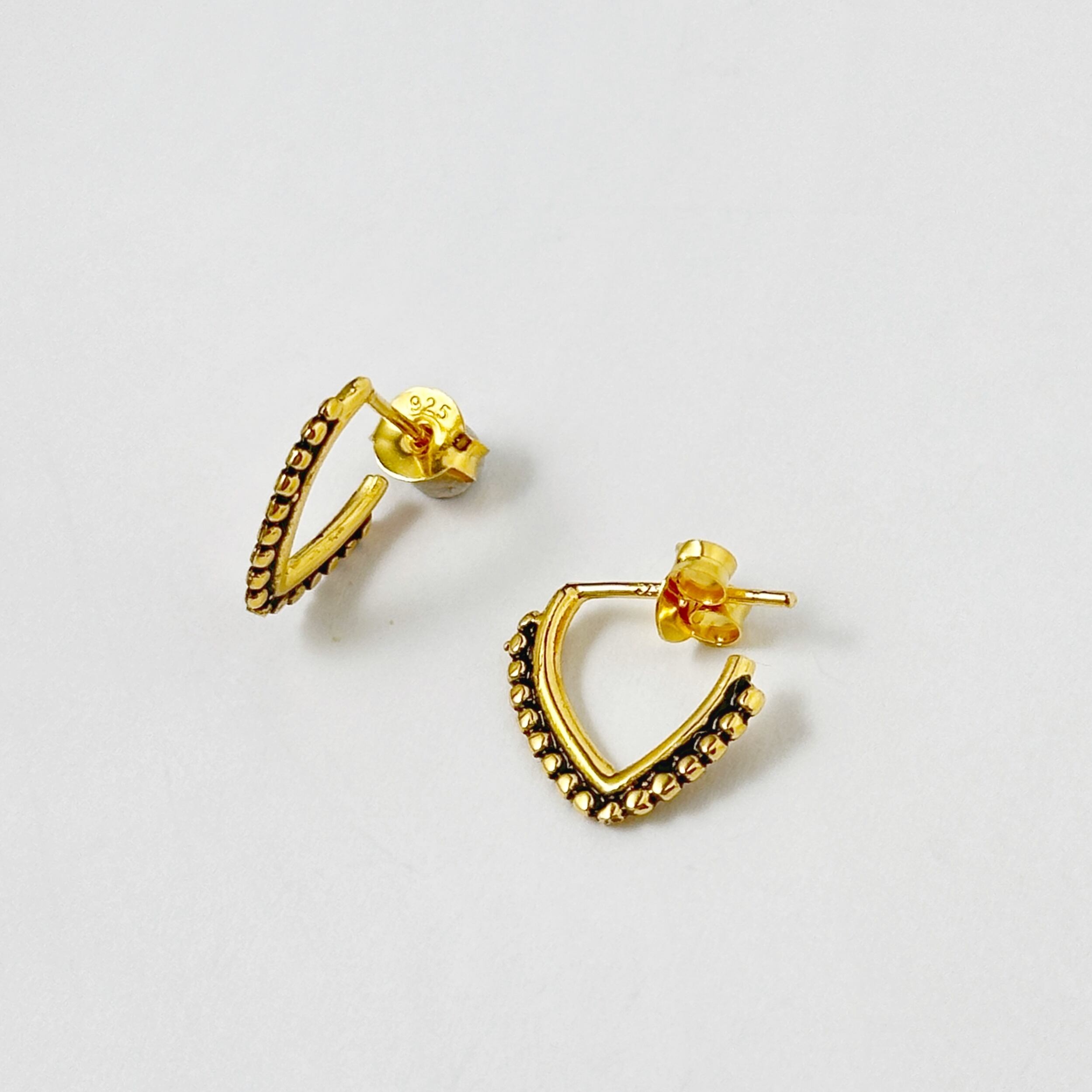 ゴールド ドットフープ スタッドピアス