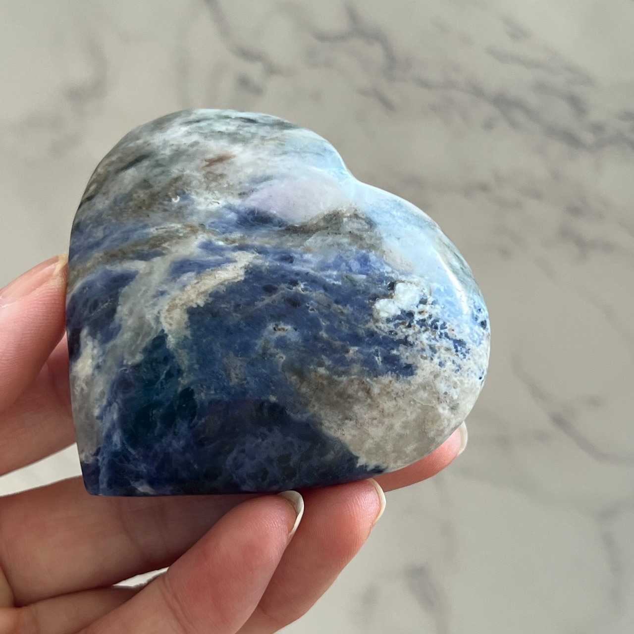 ソーダライト*ハート1*天然石インテリア*置き物