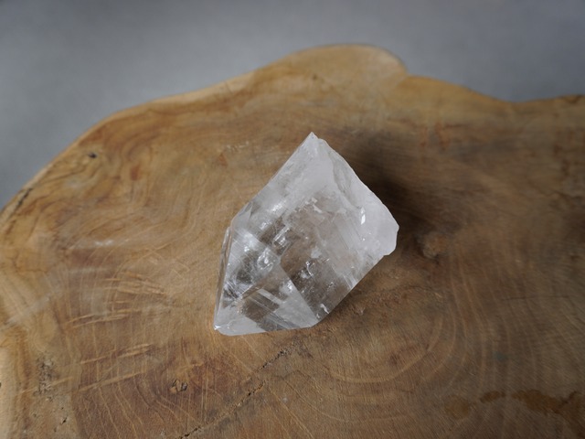 himalayan manihar quartz