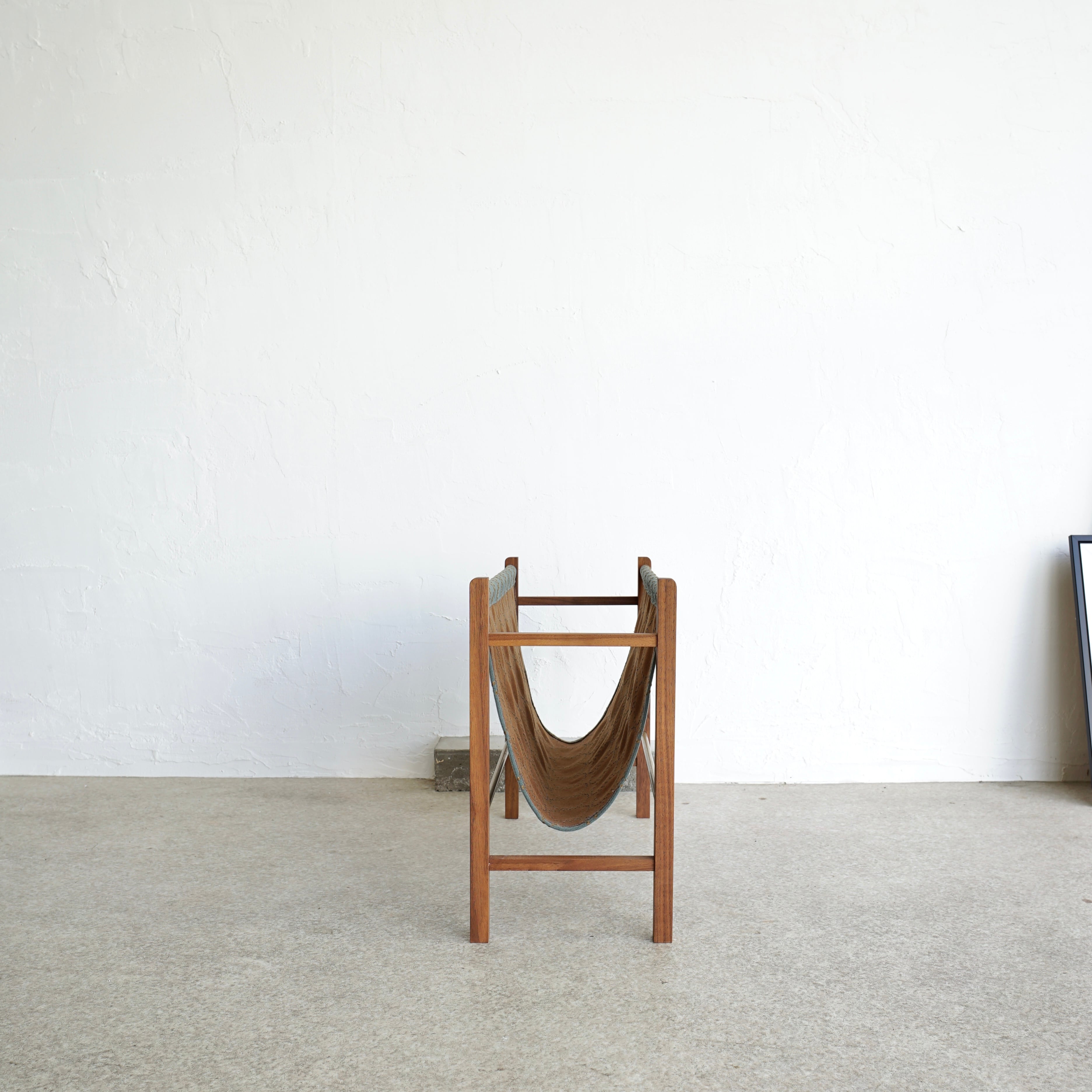 マガジンラック 北欧 ウォールナット 無垢 ミナペルホネン dop