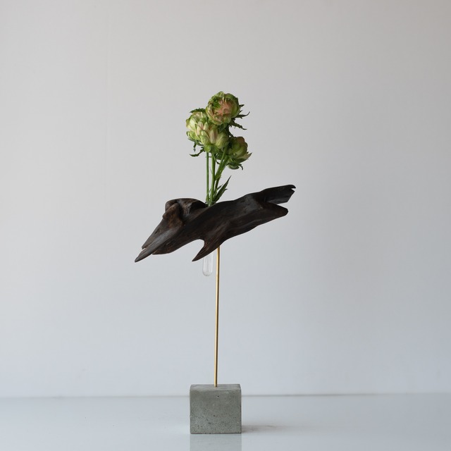 Driftwood flower vase 127 -Cement S -