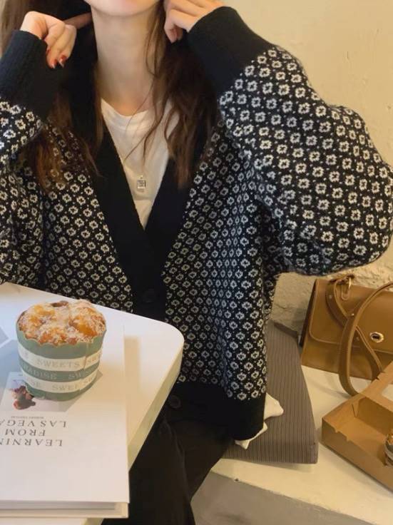 ジオメトリック柄ショート丈ニットカーディガン レトロ おしゃれ 大きいサイズ 韓国 CH5553