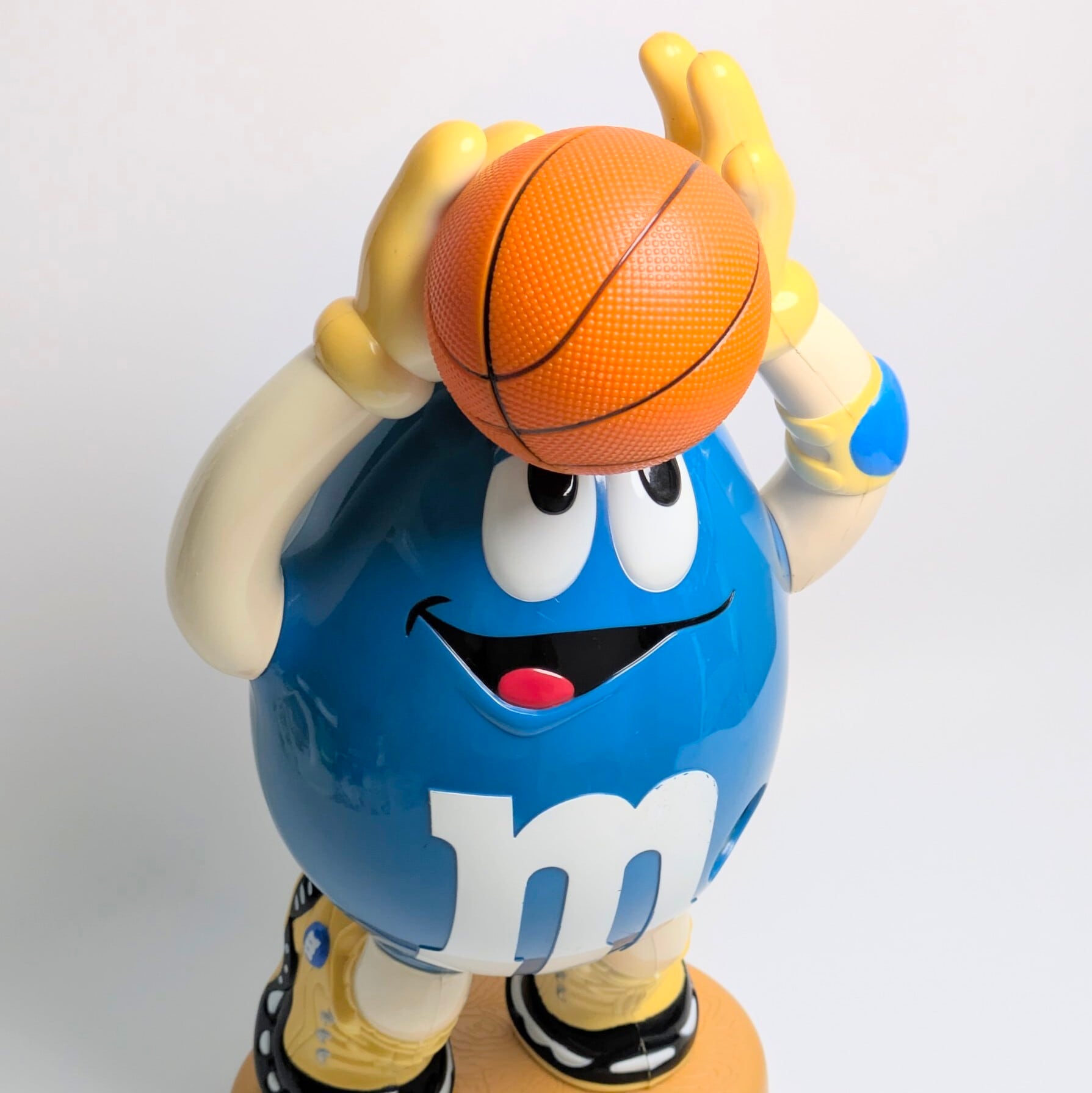 ☆ VINTAGE JUNK ☆【 m&m's  ( エムアンドエムズ ) 】BASKETBALL BLUE / Dispenser / キャンディディスペンサー 〚アメリカン雑貨 アメトイ〛