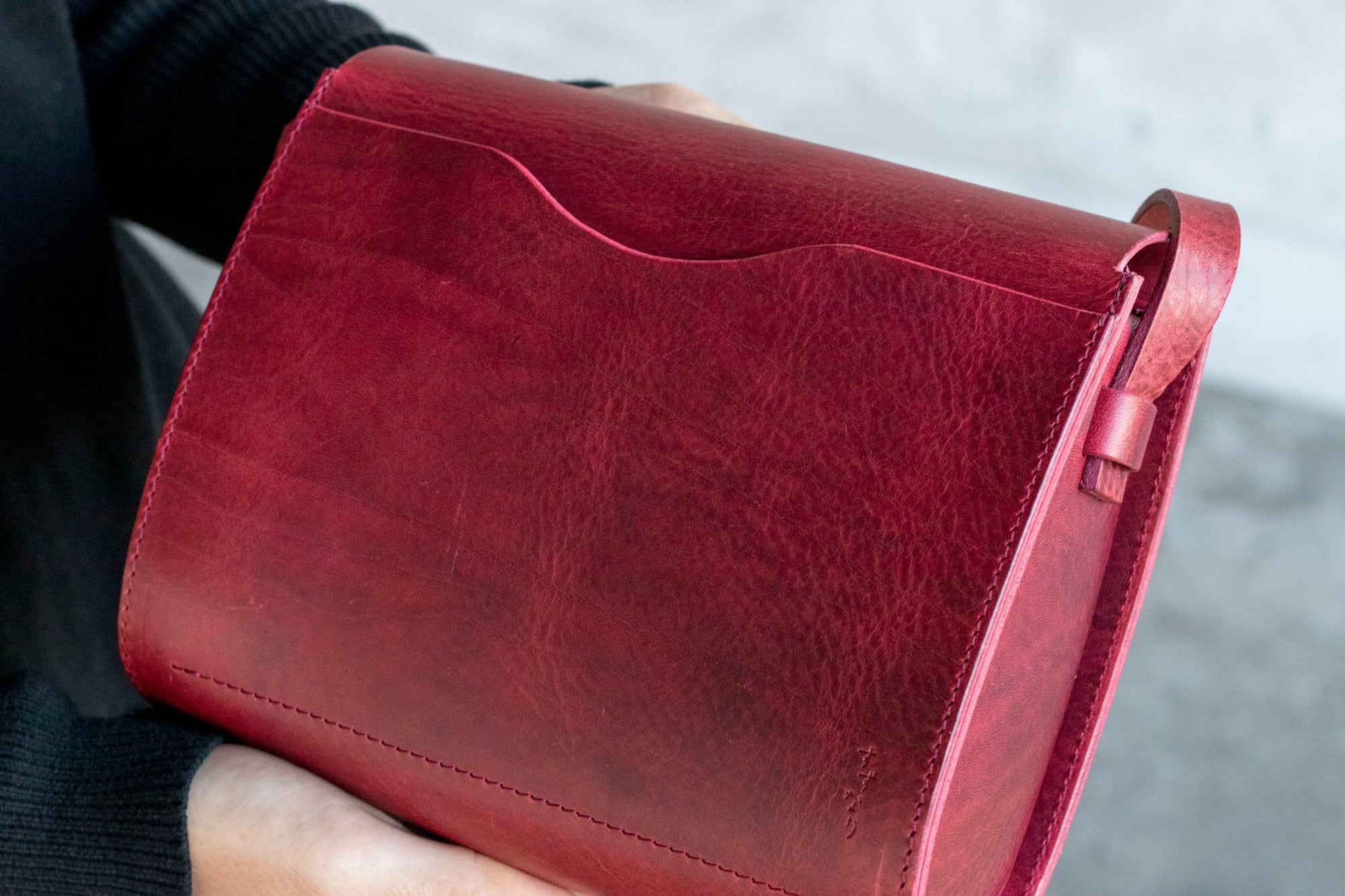 オコシ ショルダーバッグ M | すずなり