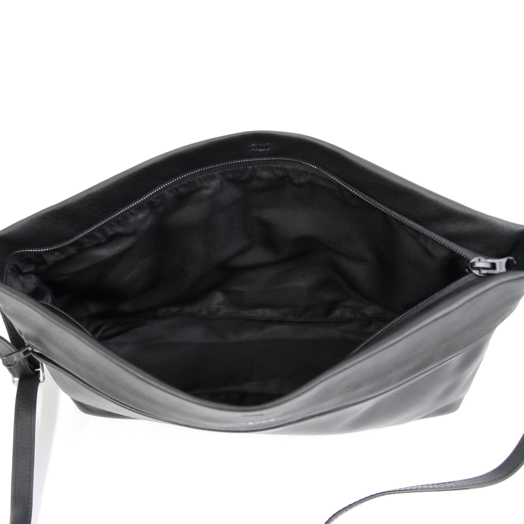 real leather zip shoulder bag [Naos] / Y1901SYSB03 | YArKA official