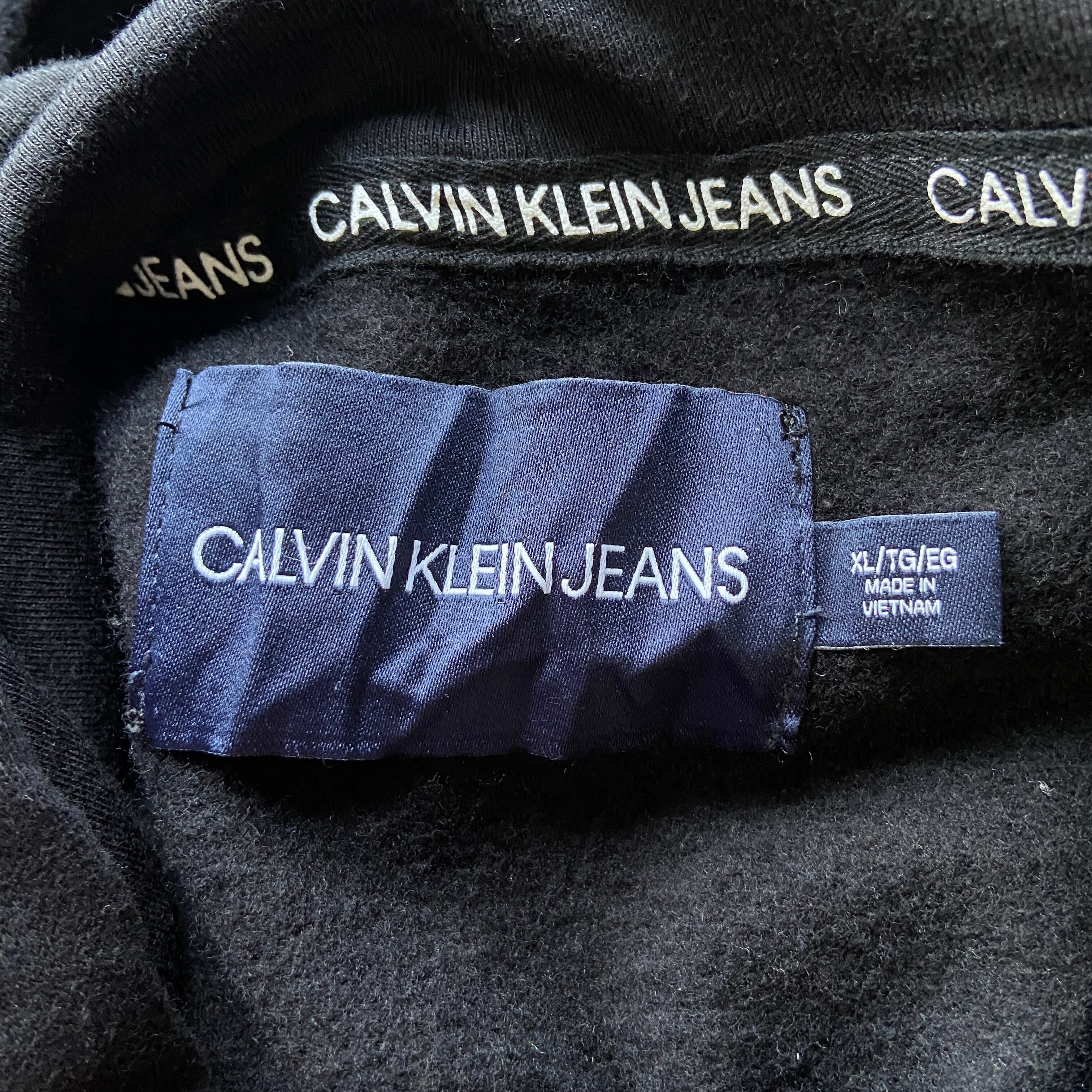 新品未使用品 Calvin Klein カルバンクライン ブランドロゴ プリント
